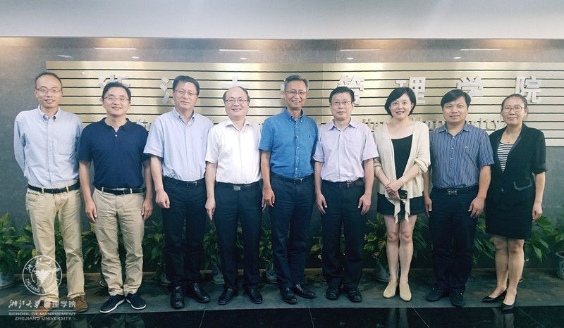 微信图片_20170824225500_副本.jpg
